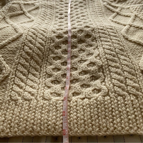 Hand cable knitted 100% oatmeal unisex wool vintage beige sweater Cable Knit S - Picture 9 of 10